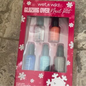 Wet n Wild Glazing Over Nail Kit